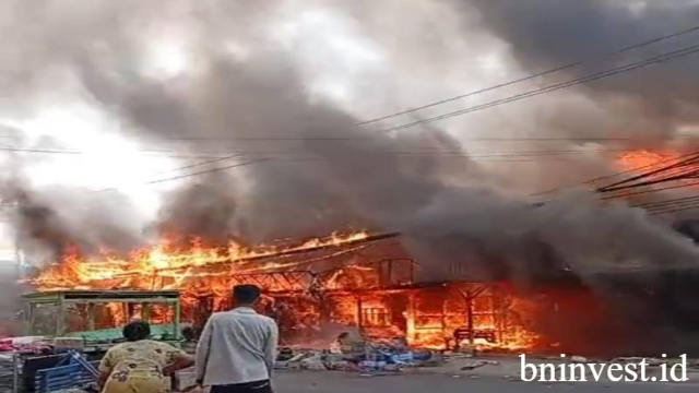 Tragedi Kebakaran di Jambi: Satu Korban Jiwa dan 6 Kios Ludes
